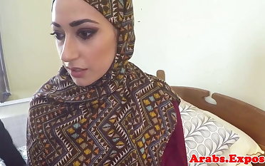 Pounded muslim babe jizzed in mouth